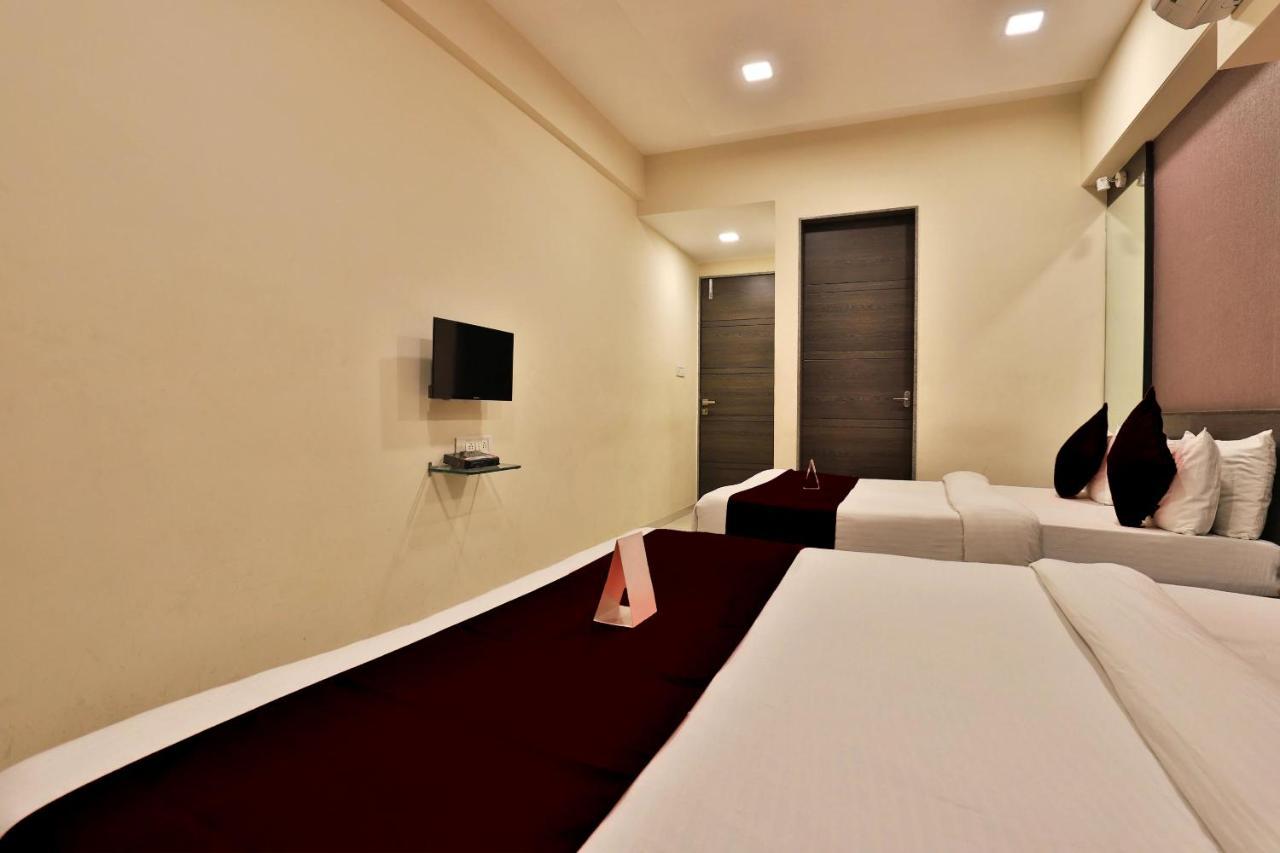 Royal Rituals Hotel Surate Exterior foto
